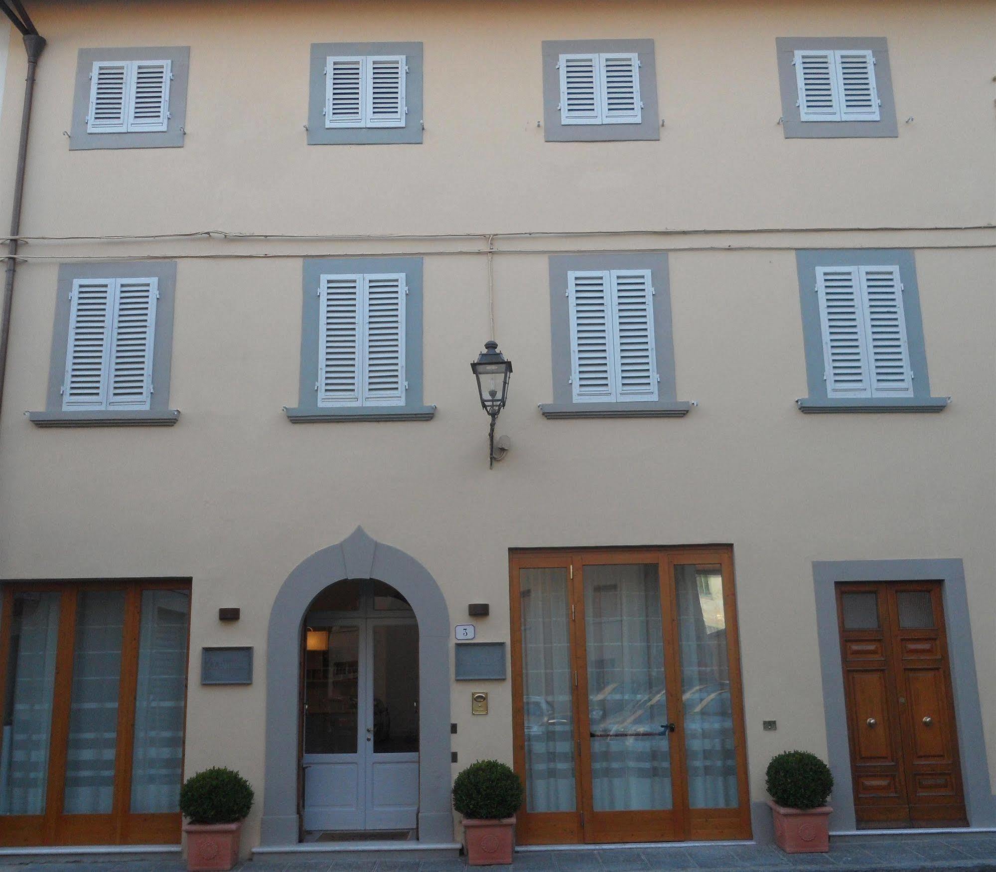 Albergo Giugni براتو المظهر الخارجي الصورة